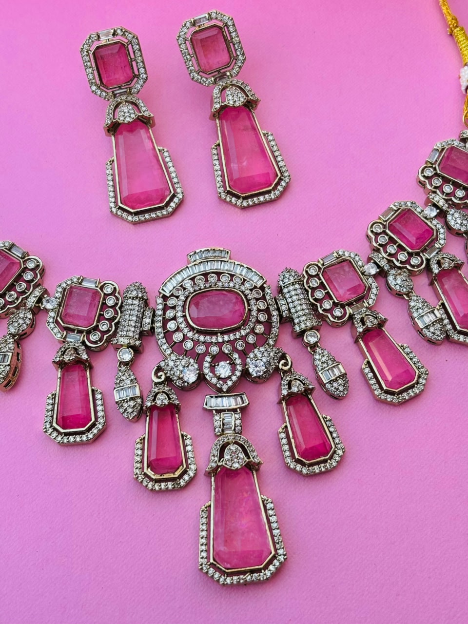 Ruby Victorian Statement Necklace Set - Image 4