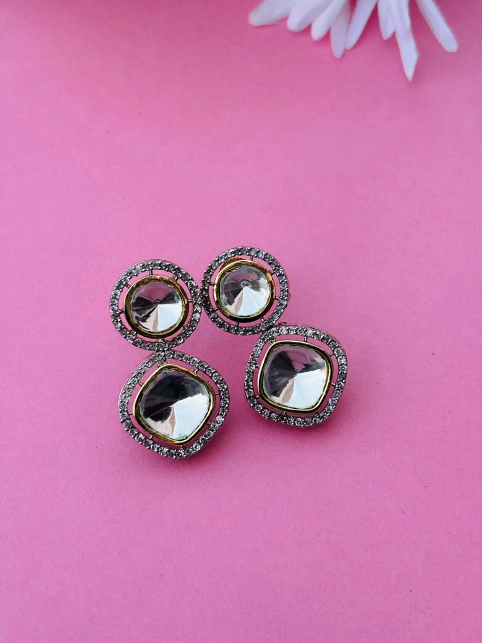 Kundan Polki Round Necklace Set - Image 6