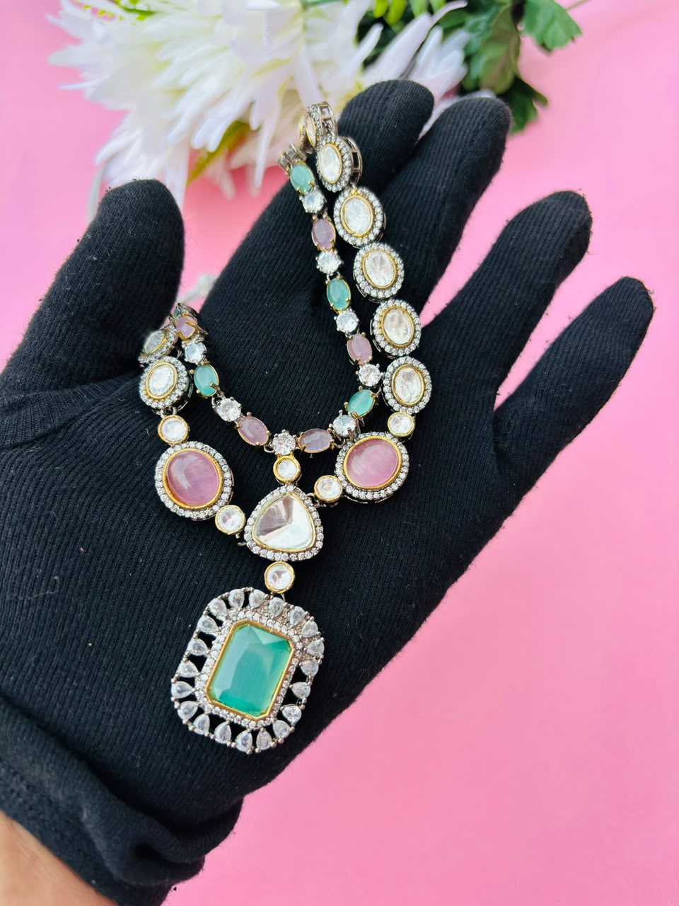 Emerald Victorian Layered Necklace Set - Image 5