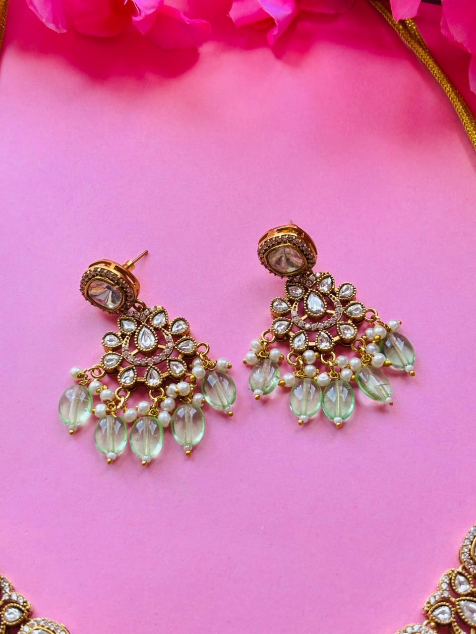 Kundan Mint Beaded Necklace Set - Image 5